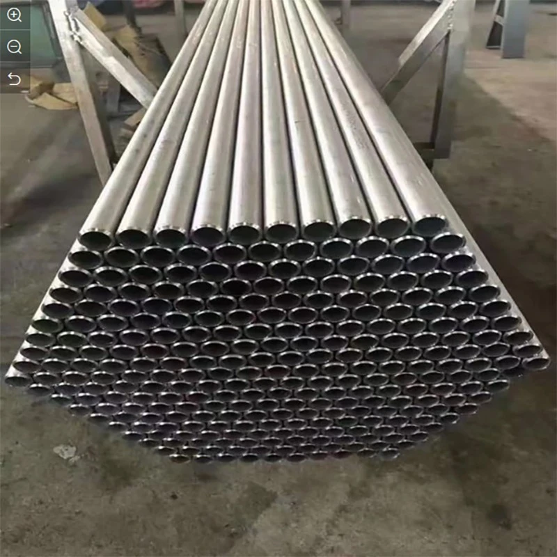 Seamless steel pipe (3) Seamless steel pipe (3)